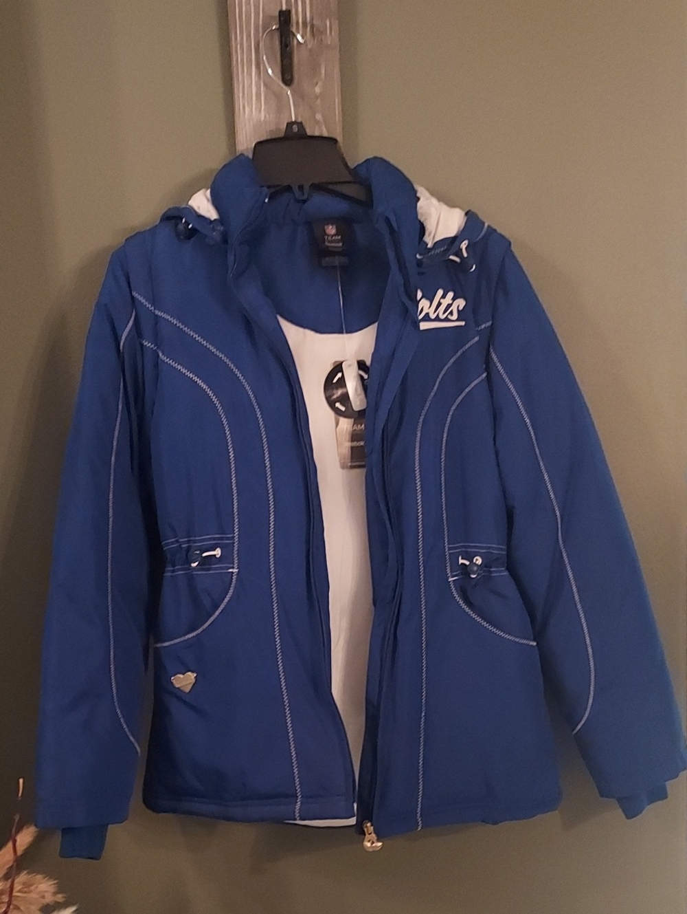 Reebok Team Apparel Indianapolis Colts Blue Women's Hooded Insulated Jacket NWT